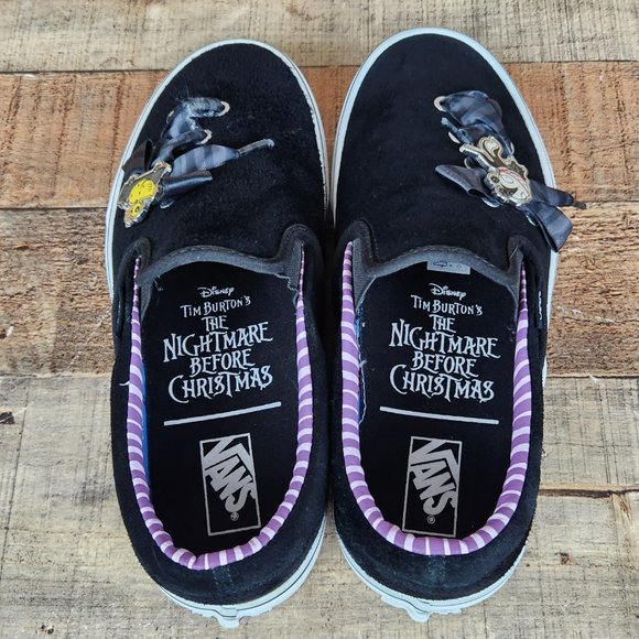 Vans x Disney Nightmare Before Christmas Women Sz 8 Slip On Haunted Toys Suede - Picture 6 of 9